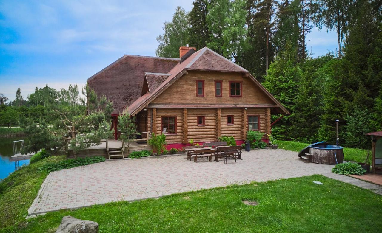 Viesu Nams Krauklisi Villa Tinuzi Exterior photo